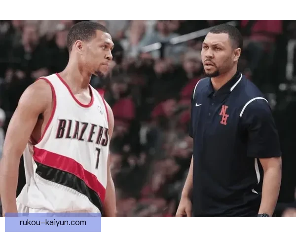 裁判关键漏判引爆球迷强烈不满 NBA官方回应判罚争议难平舆论风波 裁判关键漏判引爆球迷强烈不满 NBA官方回应判罚争议难平舆论风波